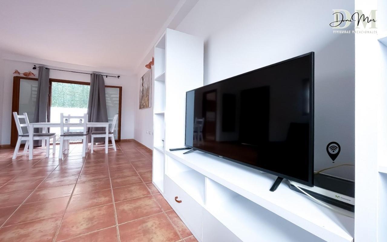 Casa Danimar 2-4 People With Pool And Barbecue Apartment Corralejo Exterior foto